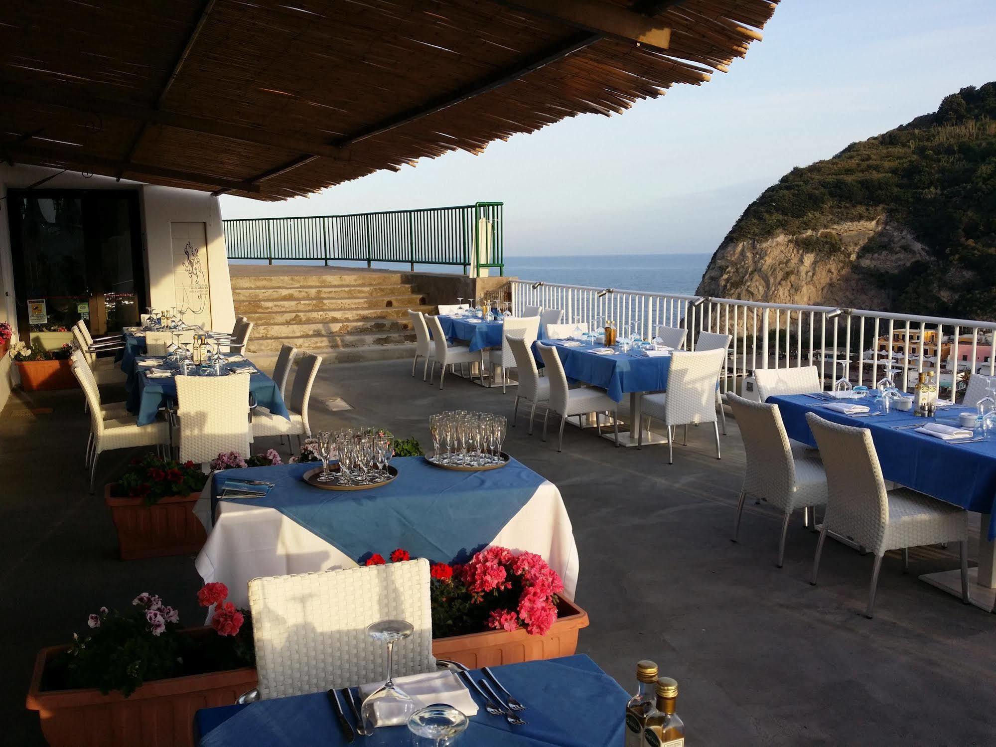 Hotel Villa Sirena Sant'Angelo  Exterior photo